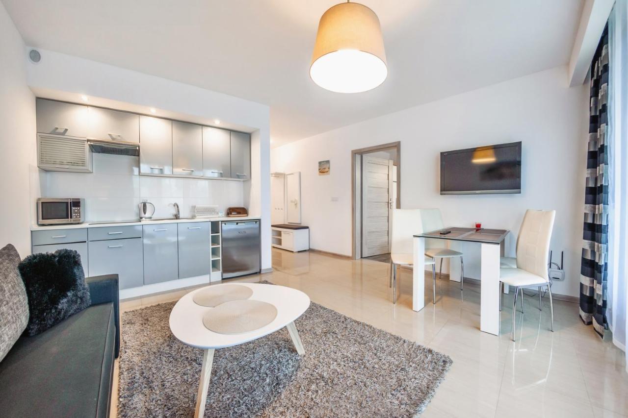 Apartamenty Sun & Snow Rezydencja Устроне Морске Екстериор снимка